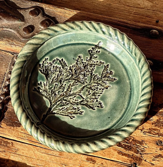"Echoes in Evergren" - Small dish